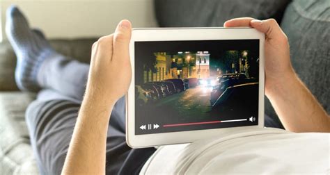 Küçük Ekranda Film İzleme Uygulamaları Küçük Ekranda Film İzleme Uygulamaları