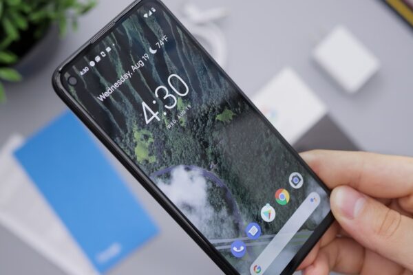 Xiaomi 12 Pro Plus ile Teknolojinin Sınırlarını Zorlayın Xiaomi 12 Pro Plus ile Teknolojinin Sınırlarını Zorlayın