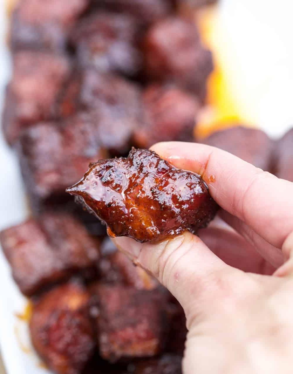 33 Ricette per il 4 Luglio per l'Affumicatore o la Griglia 14 Pancetta di maiale affumicata burnt ends