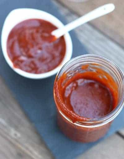 Migliori Tecniche e Ricette di Barbecue da Padroneggiare 16 Salsa BBQ al vino rosso