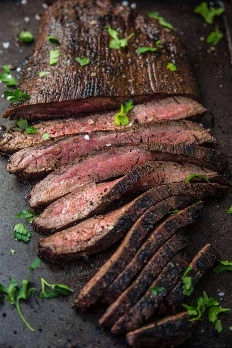Fette di flank steak.