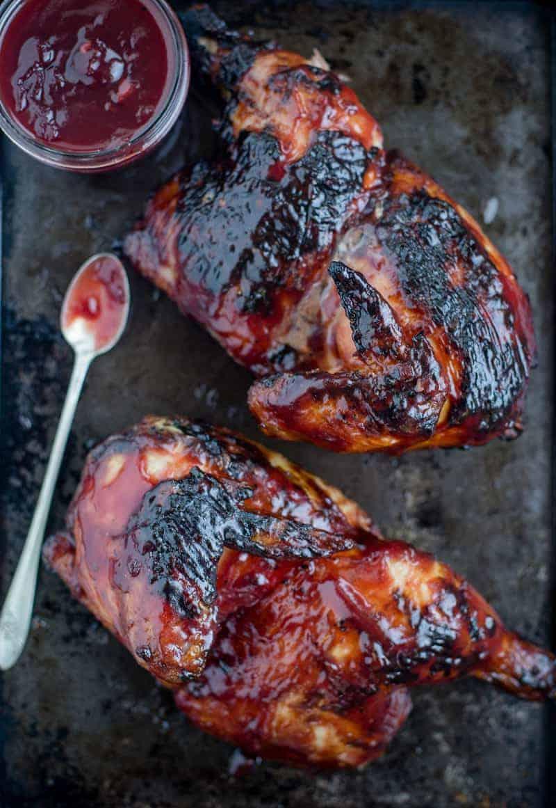 Pollo alla Griglia con Salsa BBQ ai Mirtilli Rossi 3 Pollo alla Griglia con Glassa ai Mirtilli Rossi e Chipotle