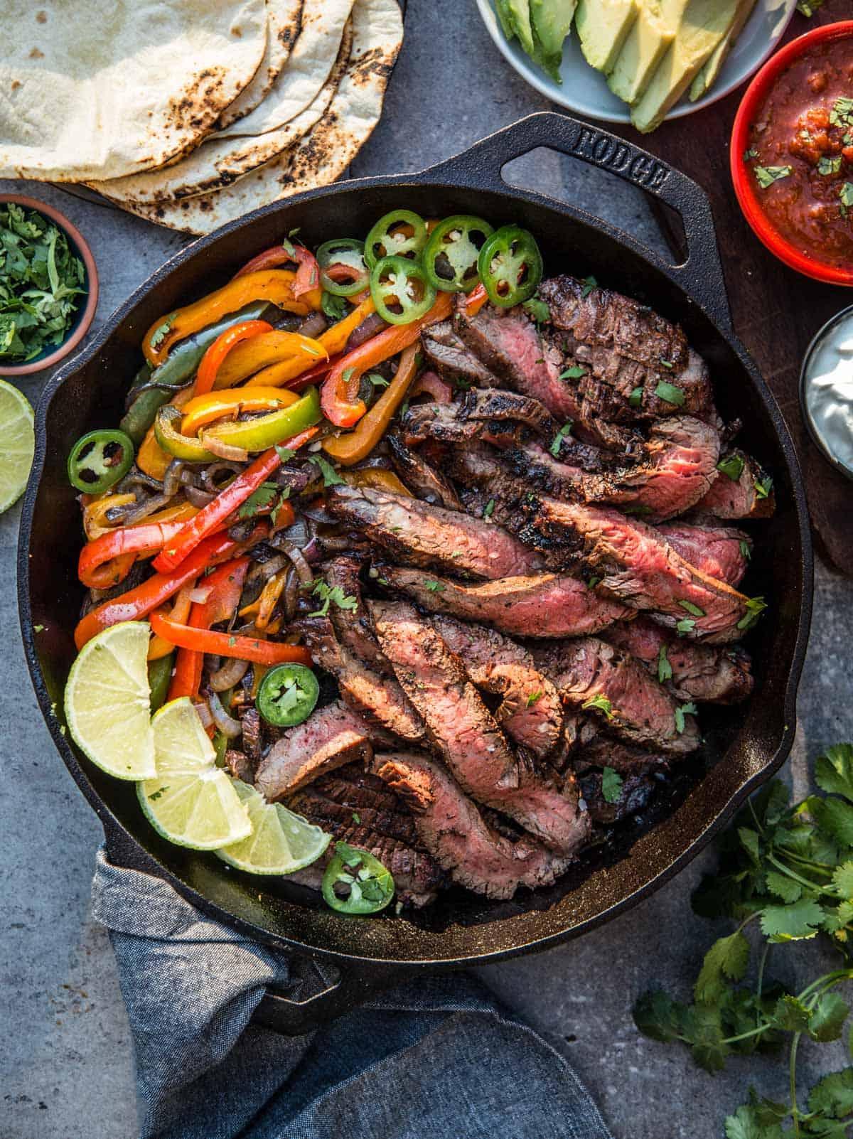 Ricette per il Cinco de Mayo per la Griglia o l'Affumicatore 6 Fajitas di Controfiletto