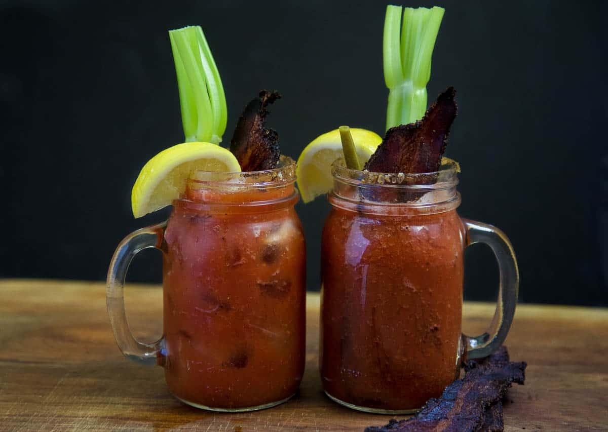 33 Ricette per il 4 Luglio per l'Affumicatore o la Griglia 7 Bloody Mary Affumicato