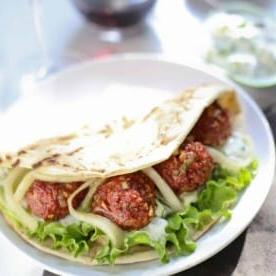**Polpette di Agnello Affumicate per Incredibili Panini Pita** 8 img 7 47
