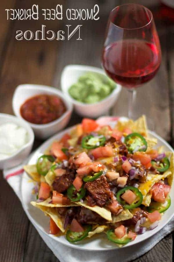 Nachos di Brisket di Manzo Affumicato (perfetti per il brisket avanzato) 8 Nachos di Brisket di Manzo Affumicato