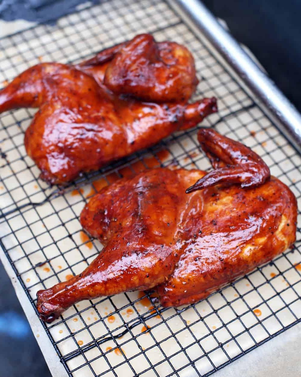 Le Migliori 15 Ricette di Pollo Affumicato 4 Pollo affumicato con dry brine e glassa alla Carolina