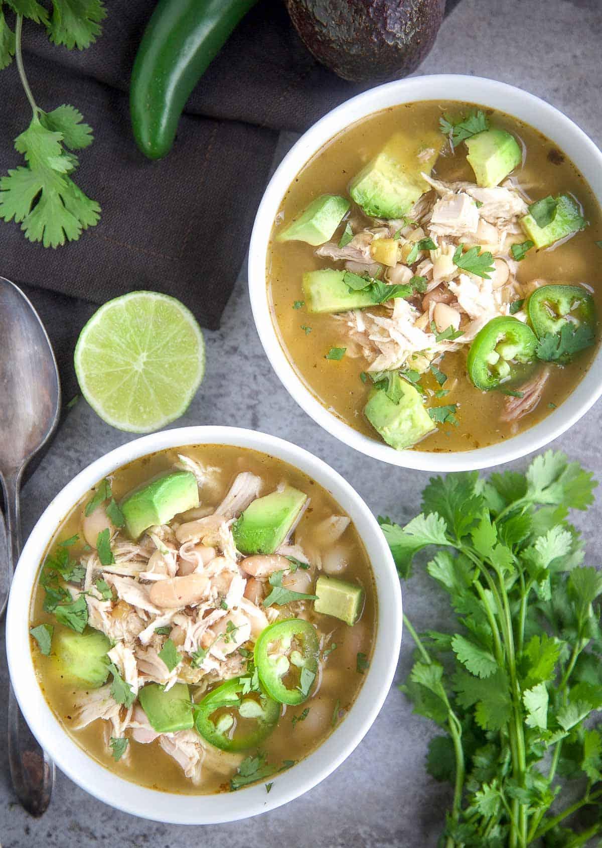 Le Migliori 15 Ricette di Pollo Affumicato 9 Zuppa di pollo affumicato Salsa Verde
