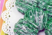 St. Patrick’s Day Oreos