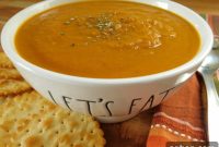 Velvety Pumpkin Carrot Bisque