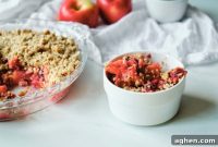 Sweet and Tangy Apple Cranberry Crisp