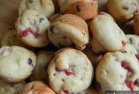Bite Sized Strawberry Chocolate Chip Delights