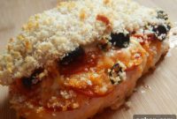 Cheesy Pizza Stuffed Chicken