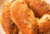 Mouthwatering Sweet and Spicy Baked Chicken