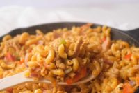 Easy One-Pot Chicken Taco Mac and Cheese