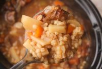 Hearty Slow Cooker Beef Barley Soup