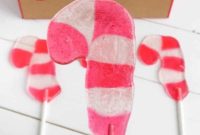 Festive Peppermint Pops