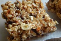 Peanut Butter Chocolate Crispy Granola Squares