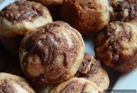 Swirled Banana Nutella Mini Muffins