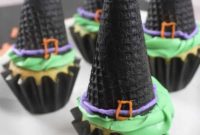 Spooky Witch Hat Cupcakes