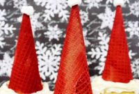 Simple Santa Hat Cupcake Treats