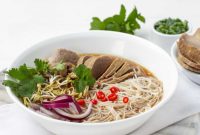 Soğuk Havaların Sıcacık Tesellisi: Instant Pot Dana Pho