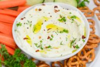 Party-Perfect Weight Watchers Whipped Feta Dip