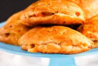 Morning Sausage Calzone Pockets