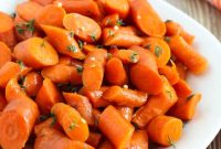 Sweet Glazed Slow Cooker Carrots