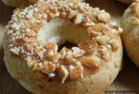 Sweet & Salty Caramel Pretzel Donuts