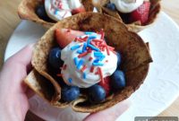 Berry Cinnamon Cloud Cups