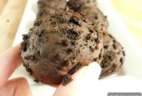 Chocolate Chip Cookie Muffins