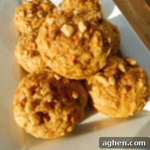 Spiced Carrot Cake Muffins 2 img 11296 8