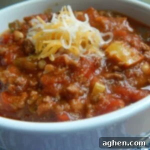 classic weight watchers chili in white bowl