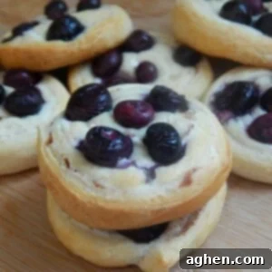 Blueberry Cinnamon Cream Cheese Whirls 2 Blueberry Cinnamon Cream Cheese Pinwheels stacked