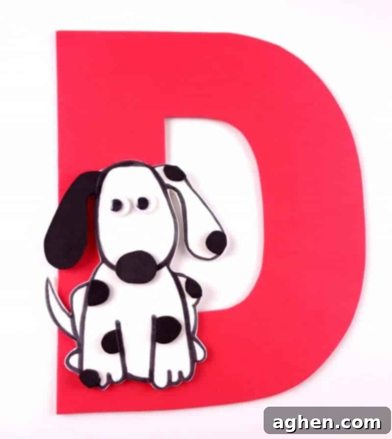 Letter D is for dog craft with printable - part of our letter of the week craft series, designed to foster letter recognition in toddlers and preschoolers.