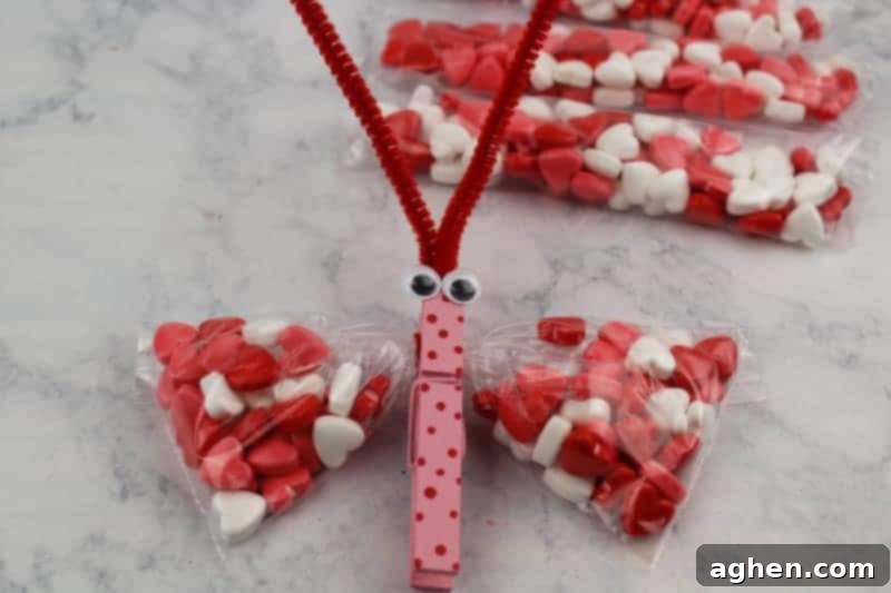 Butterfly snack bags are a fun and easy to make snack for kids. They can be filled with everything from candy to fruit so that they can be as healthy or an indulging as you would like!