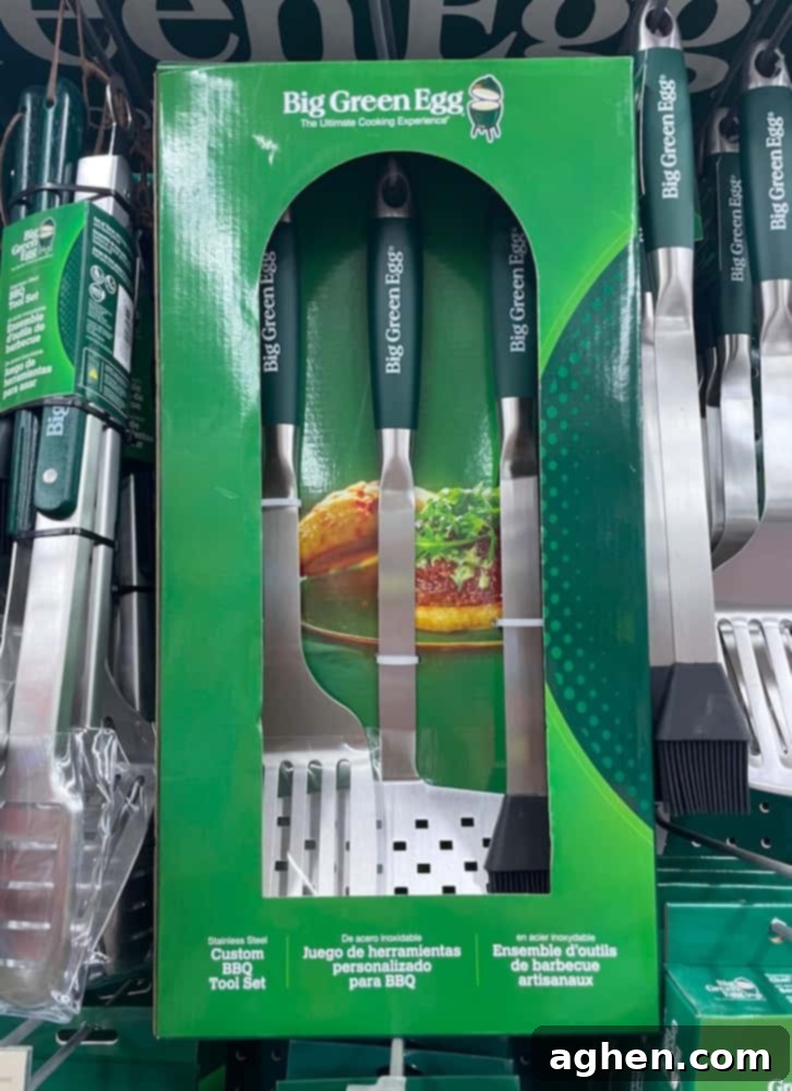10 Big Green Egg Tailgating Sırrı ile Oyun Gününe Damga Vurun 5 big green egg tools in packaging