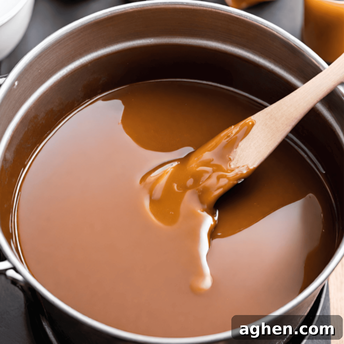 maple bourbon caramel sauce for peach pie