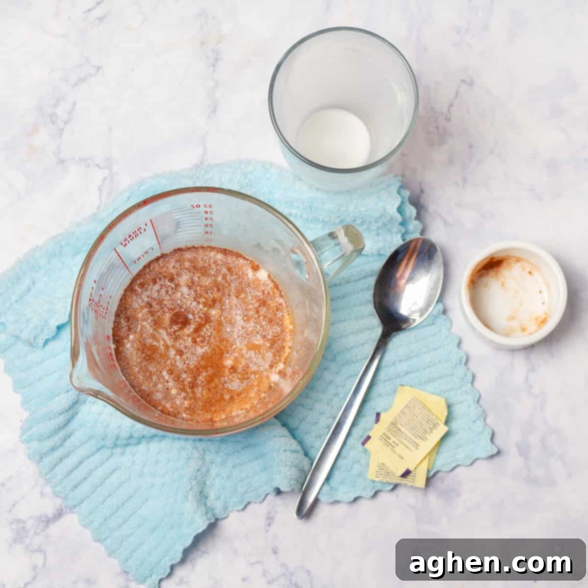 Simple Satisfying Apple Overnight Oats Breakfast Perfection 4 Mix the milk and seasonings in a bowl.