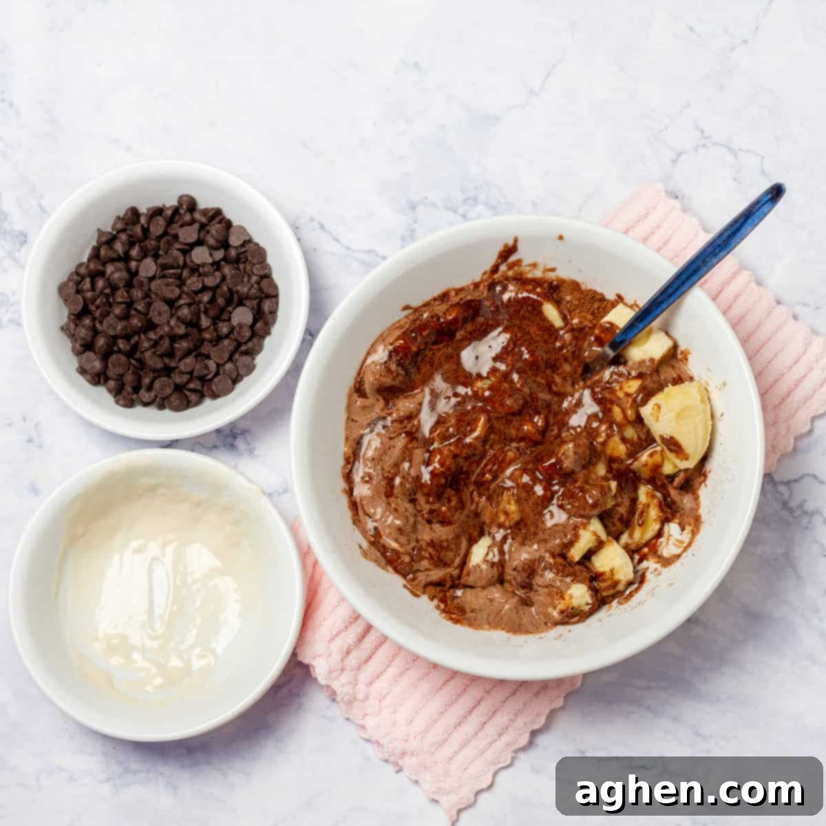 In a large bowl mix well all the Chocolate Banana Ice Cream ingredients