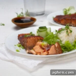 I Made The Viral Miso Salmon From Instagram, And It's Weight Watchers Approved 8 Miso Salmon served in a plate with sauce