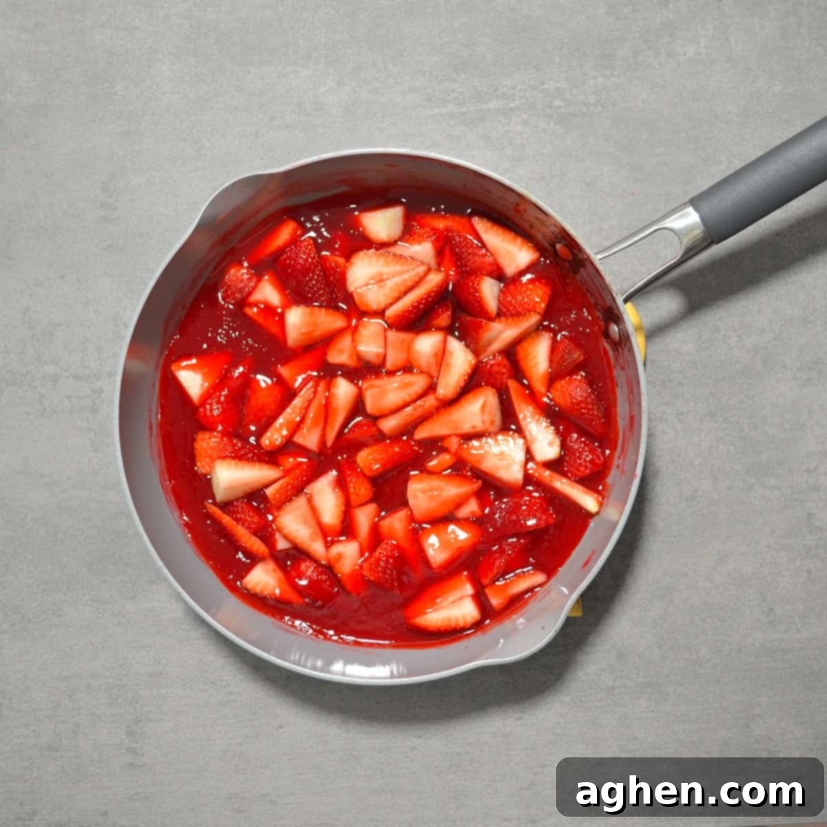 Delightfully Light Strawberry Pie 5 Skillet with fresh fruit and Jell-O