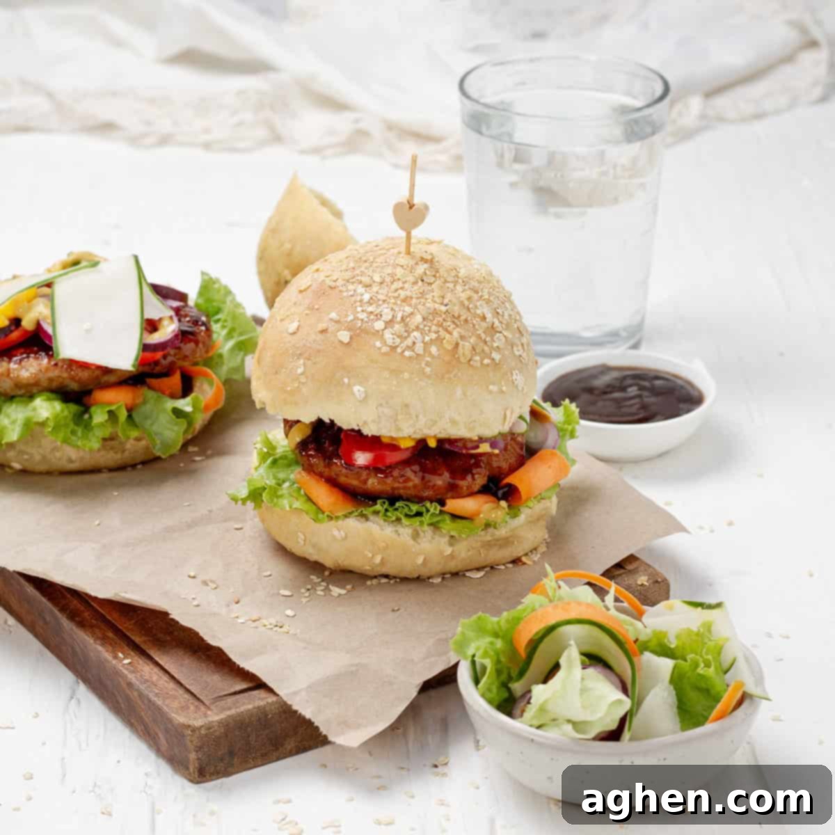 Weight Watchers Pork Burgers: Grill-Time Perfection 2 Pork Burgers served on a plate