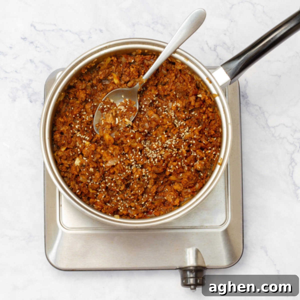Weight Watchers Domuz Bulgogisi Dolu Dolu Lezzet 6 Pork Bulgogi mixture simmering in the skillet, absorbing the sauce