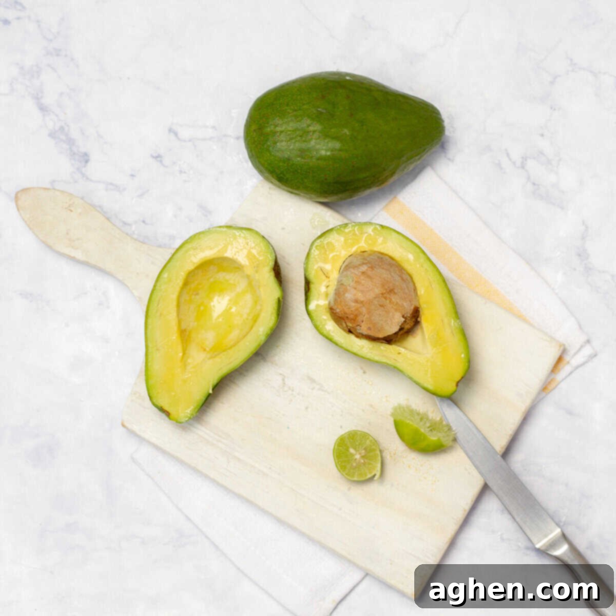 This Must-Try Weight Watchers Guacamole 4 Cut the avocados in half lengthwise