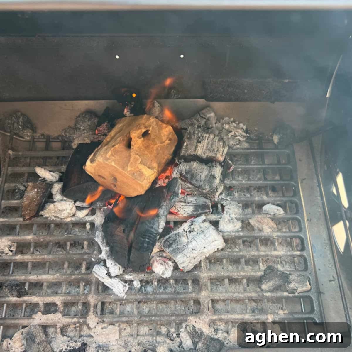 Your First Offset Smoker: Avoid My Biggest Mistakes 8 An offset smoker's main cooking chamber with internal grates visible.