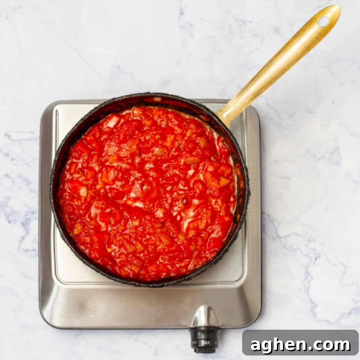 GuiltFree Classic Shakshuka for Weight Watchers 6 Peppers, onions, and tomatoes blended into a sauce.