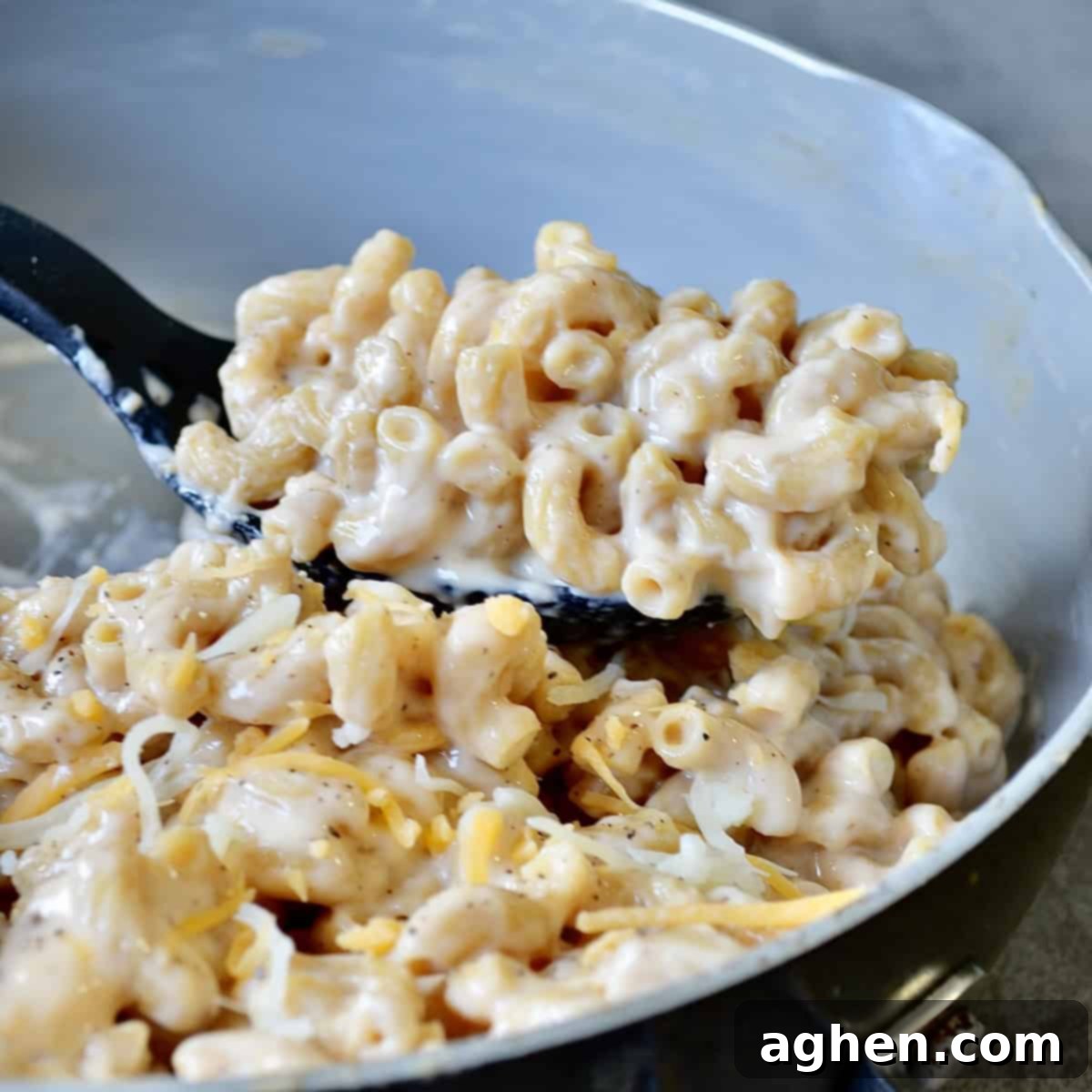 My 20-Minute Hack for Perfect Weight Watchers Mac and Cheese 2 Scooping mac and cheese