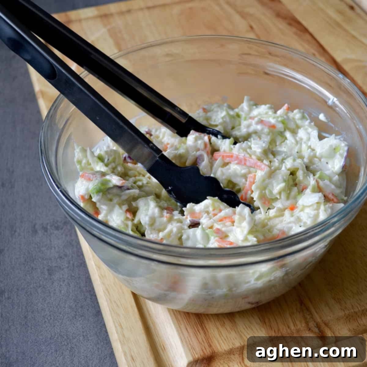 Skinny Creamy Coleslaw 2 Bowl of fresh Weight Watchers-friendly coleslaw, garnished and ready to serve